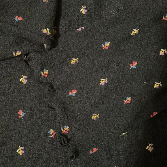 Madewell Texture & Thread Ruffled Mockneck Top in Rainbow Buds /Black Medium NWT - Picture 4 of 5